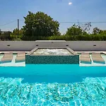 Vila Luxury Meden Dol With Heated Pool, Hot-tub, 2 Saunas *