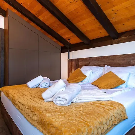 Villa Luxury Meden Dol With Heated Pool, Hot-tub, 2 Saunas *