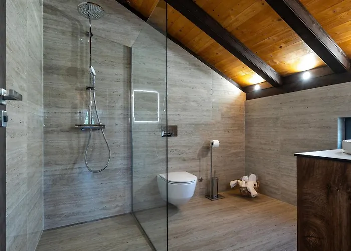 Villa Luxury Meden Dol With Heated Pool, Hot-tub, 2 Saunas Skradin