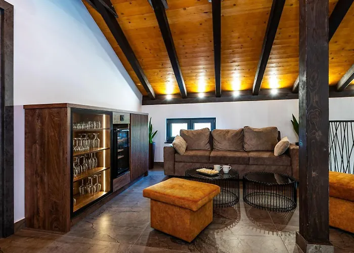 Villa Luxury Meden Dol With Heated Pool, Hot-tub, 2 Saunas