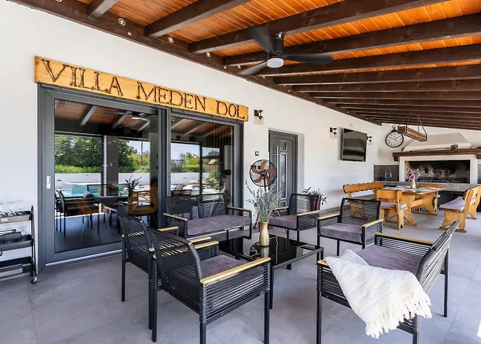 Villa Luxury Meden Dol With Heated Pool, Hot-tub, 2 Saunas